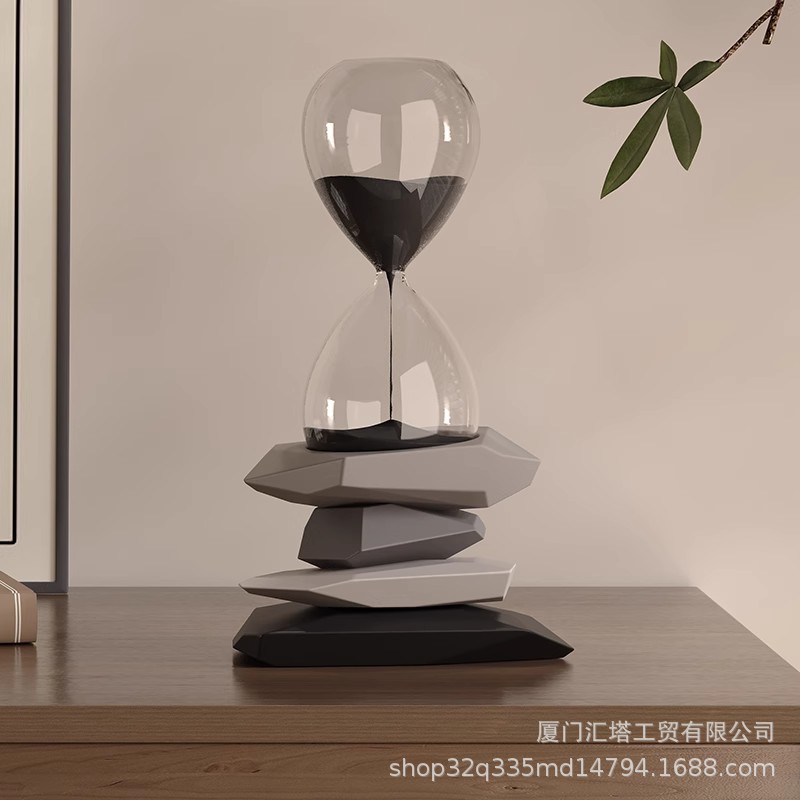Home Office Means - Les ornements en forme de sablier
